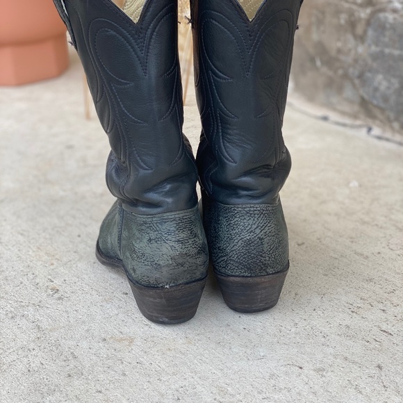 Stewart Boot Co. Vintage Sueded Bullhide 9.5 EE - Picture 5 of 8